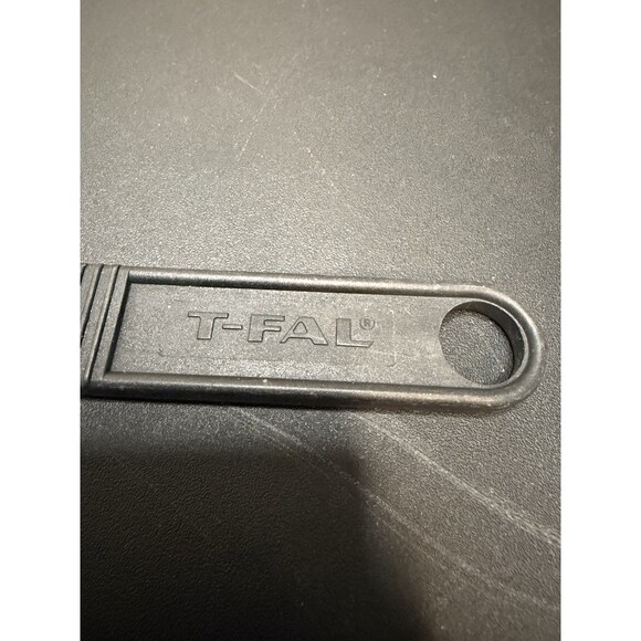 Vintage T-Fal Black Plastic Soup Ladle Kitchen Utensil Heat-Resistant Spoon - Picture 2 of 5